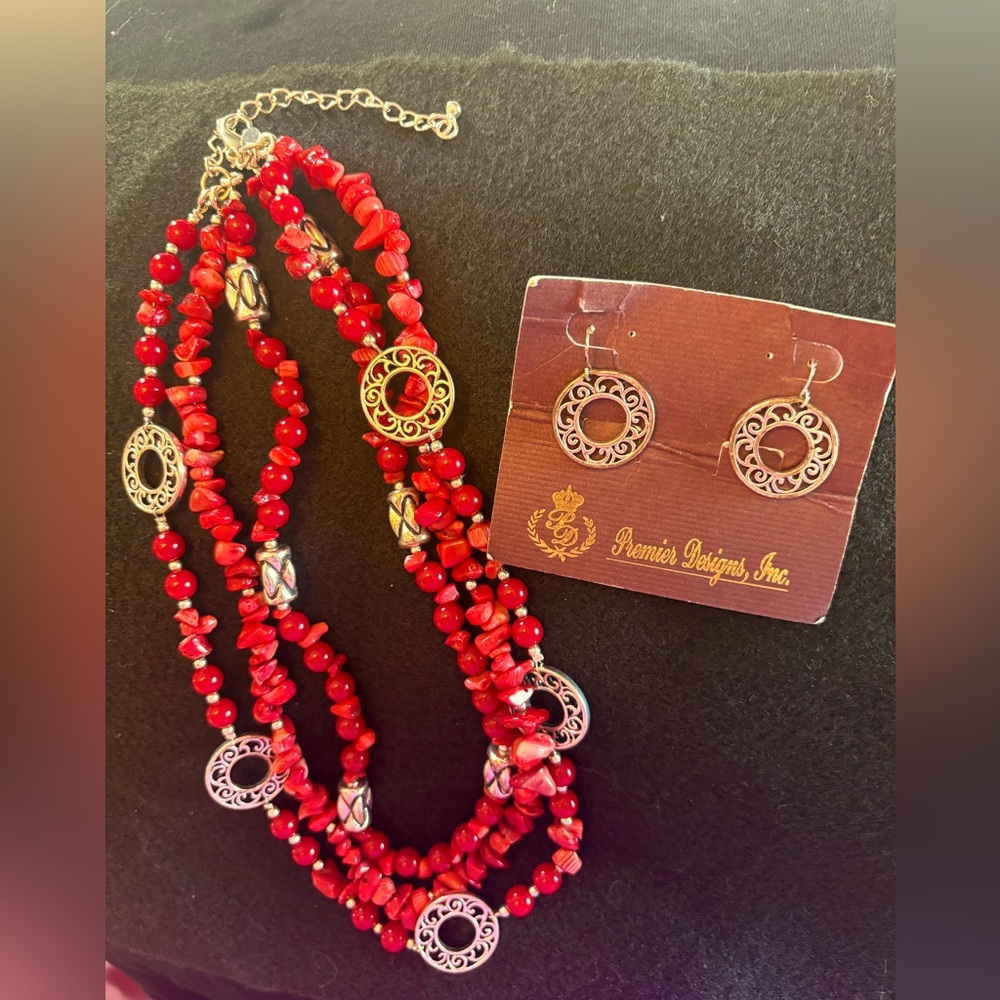 PREMIER DESIGN Red Beaded Set